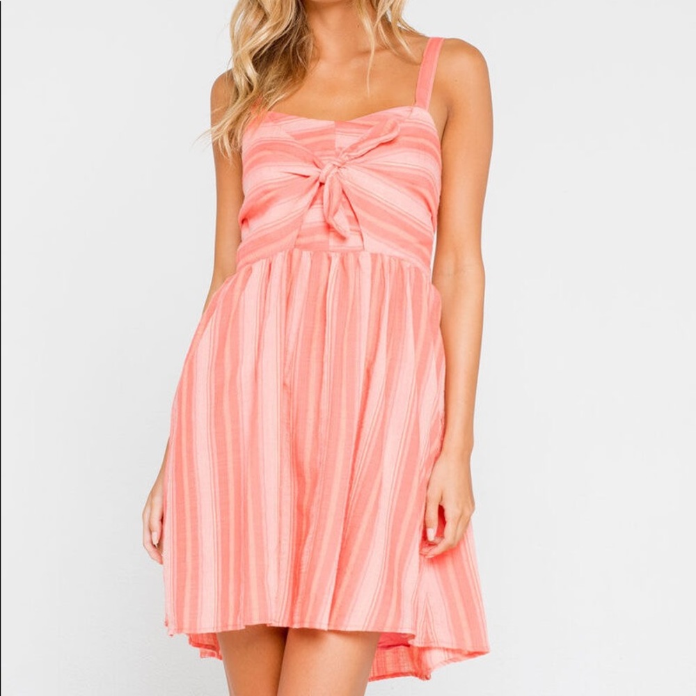 COCO & JAIMESON Pink & Orange Knot Front Stripe Dress, Size M — ONLY WORN ONCE!